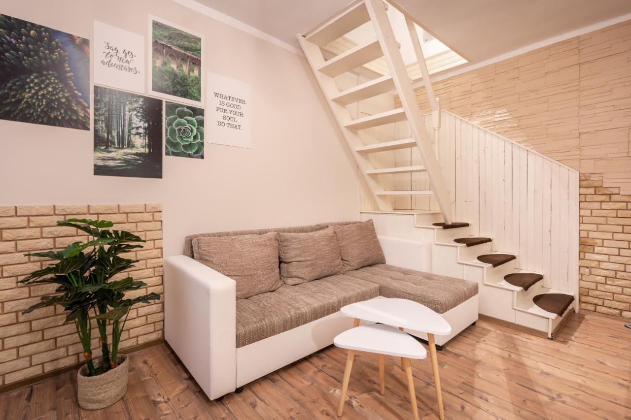 Zensen Nest Apartment Budapest Exteriör bild