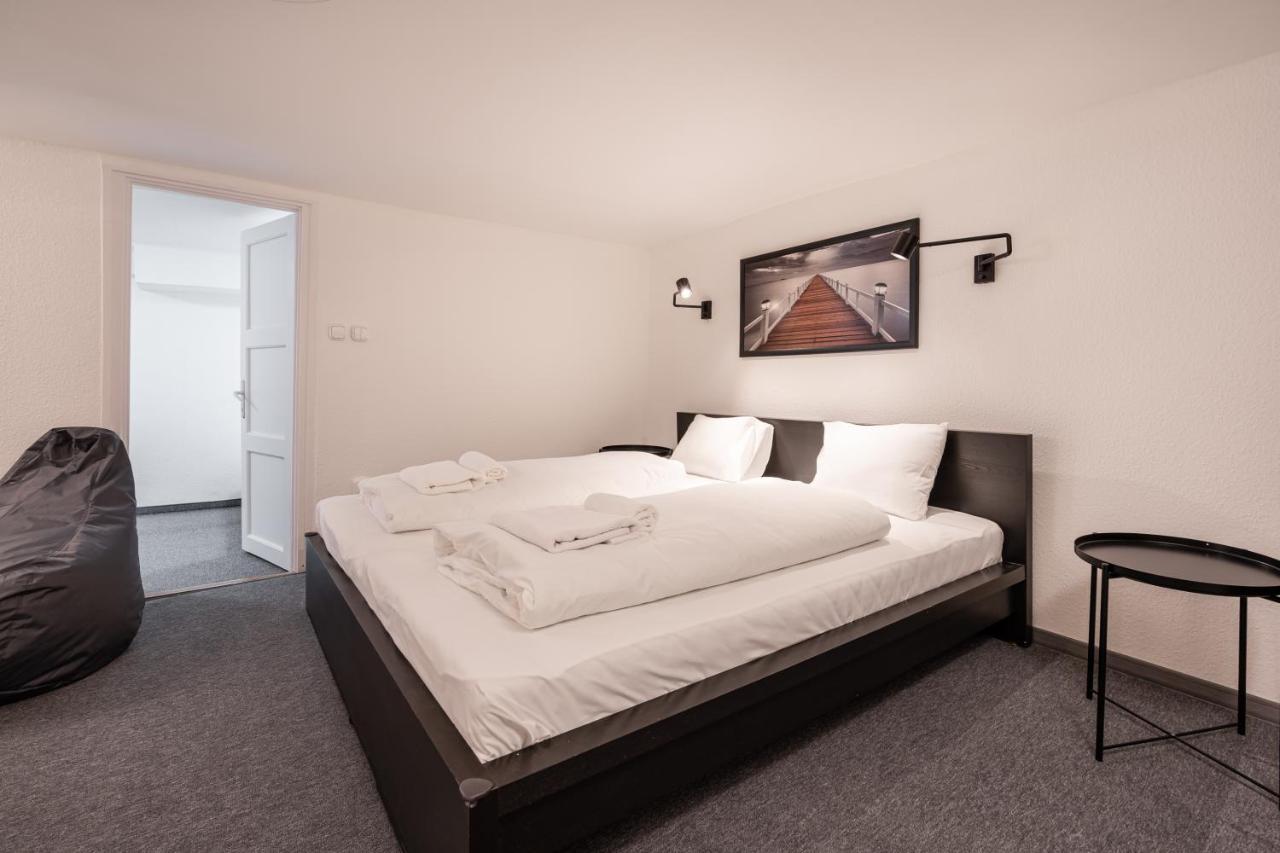 Zensen Nest Apartment Budapest Exteriör bild